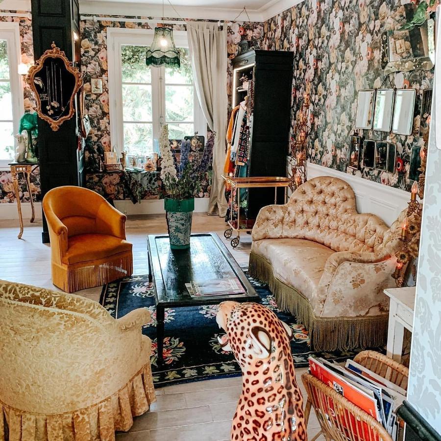 Un Parfum De Violette Bed & Breakfast Fourneville Exterior photo