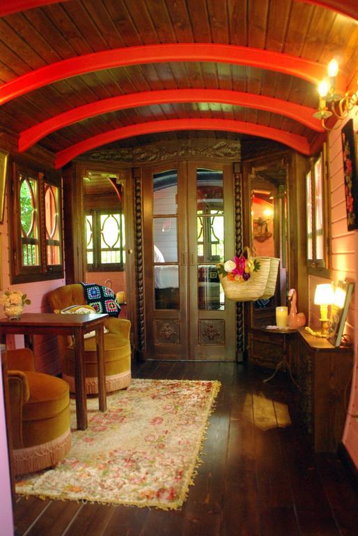 Un Parfum De Violette Bed & Breakfast Fourneville Exterior photo
