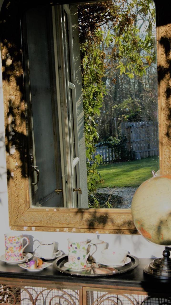 Un Parfum De Violette Bed & Breakfast Fourneville Exterior photo